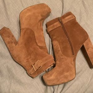 Brown suede high heel size 9